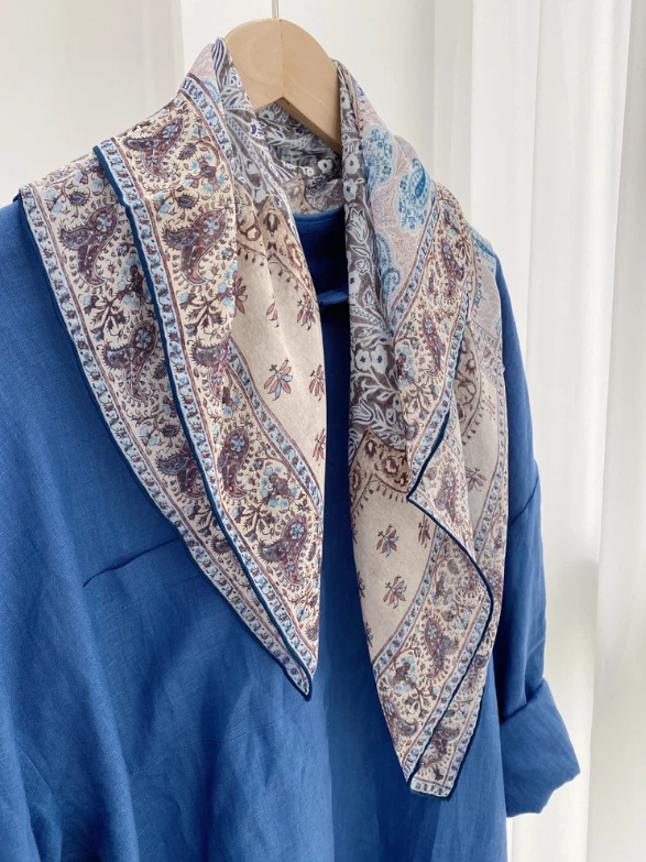 Pure 10 Momme Silk Wrap Scarf Bandanna White cashew Square Shawl 61X61cm new