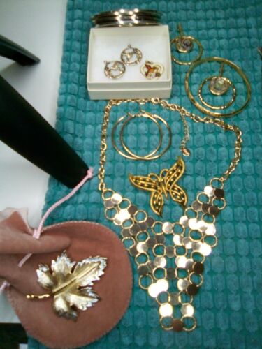 Lot Of Gold Tone Jewelry Hummingbird ~Three tone t