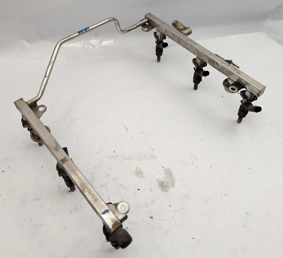 Mercedes-Benz W164 ML350 2006-2011 riel de combustible con inyectores de combustible OEM Foto 3 de 4