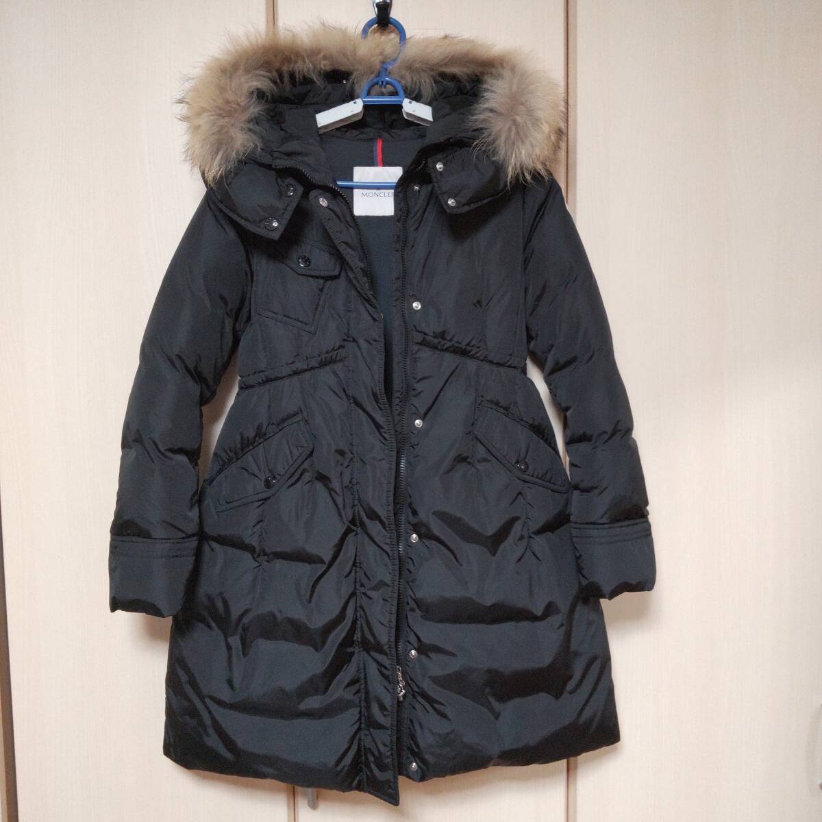 MONCLER Down coat Size M PhalangereFur Hood Black One Point MONCLER Down coat Size M PhalangereFur Hood Black One Point