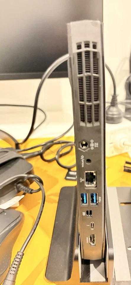 Intel NUC i7 6770HQ 8GB RAM 240GB SSD (NUC6i7KYB) - Image 2 of 4