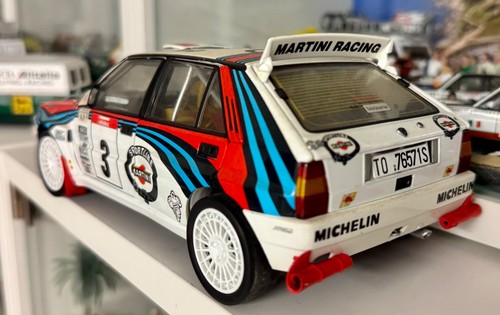 LANCIA DELTA HF INTEGRALE EVO AURIOL Tour De Corse 1992 1/18 Kyosho - Foto 3 di 7
