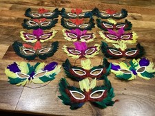 16 mardi gras Feathery mask