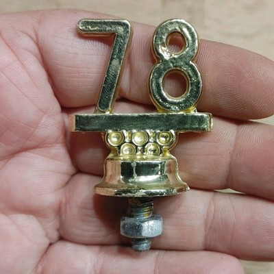 VTG Plastic Gold Trophy Topper Year 1978 78