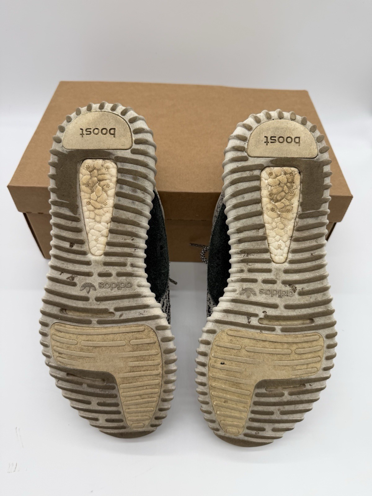 Size 9.5 - Adidas Yeezy Boost 350 Low Turtle Dove (2015) thumbnail 7