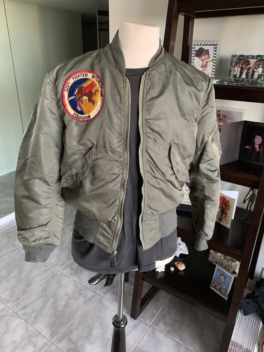 1970 Vietnam Alpha USAF L2B FLIGHT JACKET USAF Mil-J-7448J 1970 Vietnam Alpha USAF L2B FLIGHT JACKET USAF Mil-J-7448J
