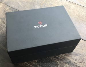 tudor box