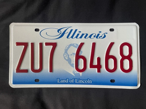 NICE CONDITION ILLINOIS LICENSE PLATE RANDOM NUMBER LAND OF LINCOLN