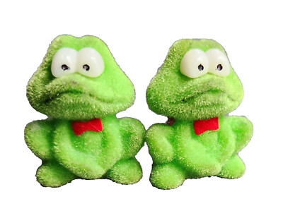 Vintage Russ Berrie Pixie Town Single Flocked Frog Figurines Lot of 2