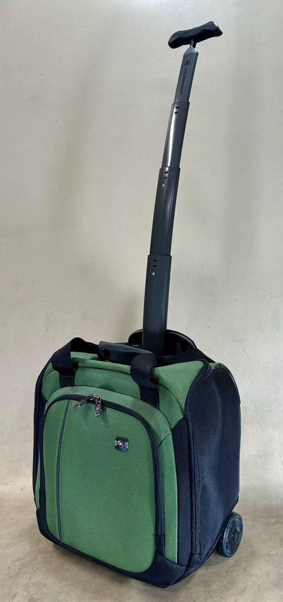 Victorinox Werks Traveler 31301706 Emerald 16