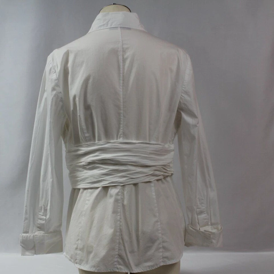 Blusa blanca acanalada esmoquin plisada INC talla 14 Foto 3 de 4