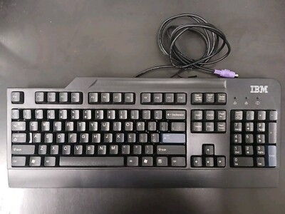 IBM SK-8820 USB Keyboard Vintage Retro in Excellent IBM SK-8820 USB Keyboard Vintage Retro in Excellent