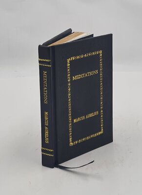 Meditations [Premium Leather Bound]