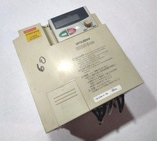 MITSUBISHI FREQROL-E500 4.1A 2.6A INVERTER FR-E540-0.75K 0.75kW AC380-480V