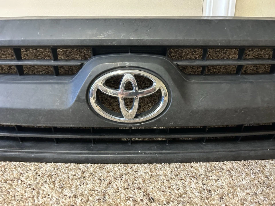 Genuine Toyota 06-09 4Runner Front Radiator Grille Matte Black OEM - Image 3 of 4