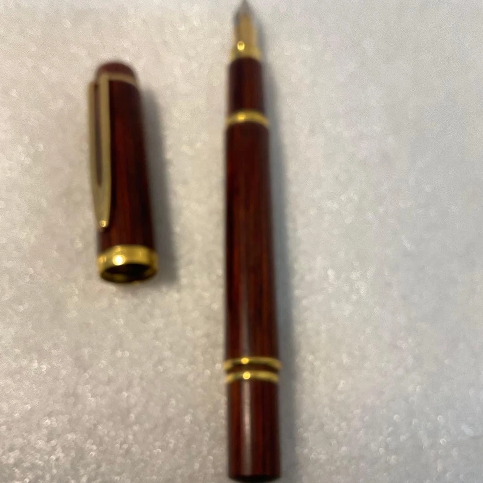 Pluma Estilográfica Waterman Le Mans 100 Madera Plumín 18K Foto 4 de 4