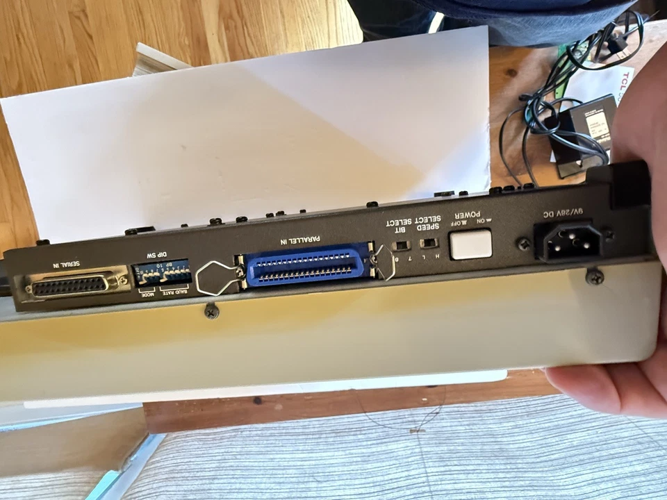 Roland DG DXY 800 Plotter With RARE Power supply.  - Image 3 of 4