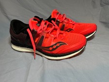 SIZE 9.5  US Saucony Womens Running Shoes Lib...