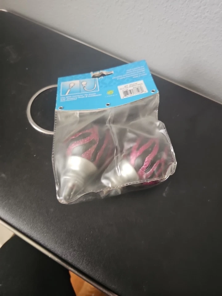 Acabado Cambria My Room en cebra brillante en negro y rosa (juego de 2) ~ NUEVO Foto 3 de 3