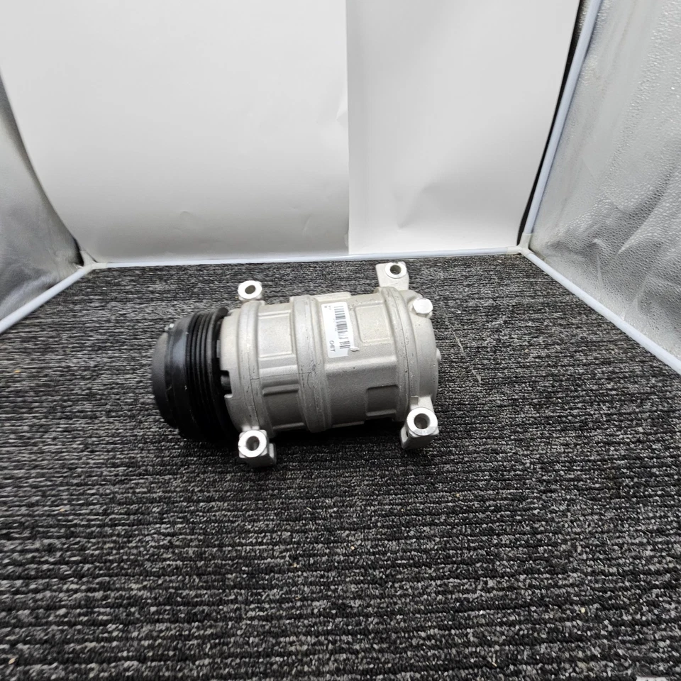 Omega 20-21177-AM A/C Compressor / Clutch Fits 2002-2013 Cadillac Escalade EXT - Image 4 of 4