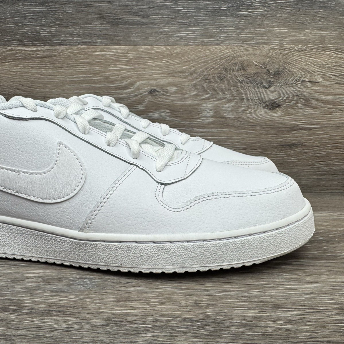 ナイキ] エバノン ロー EBERNON LOW ホワイト Nike Ebernon Low Triple White Mens Size 12 Athletic Leather Shoes