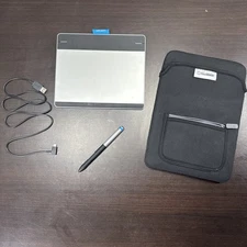 Wacom CTL-480 Intuos Tablet W/ Pen And Cord / Free Shipping