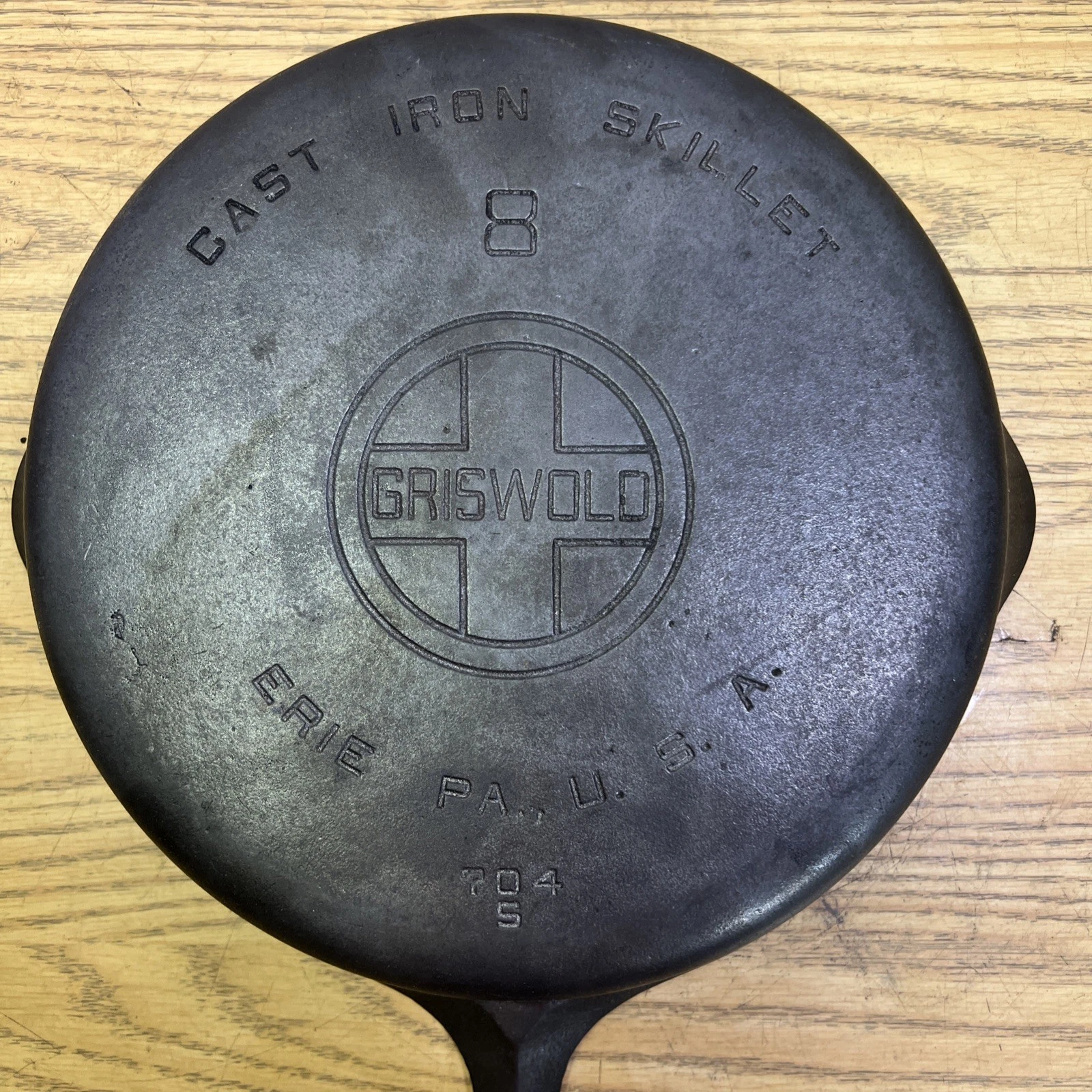 Vtg Griswold Cast Iron Skillet No.8 Large Block Logo, EPU 704 S Free Shipping
