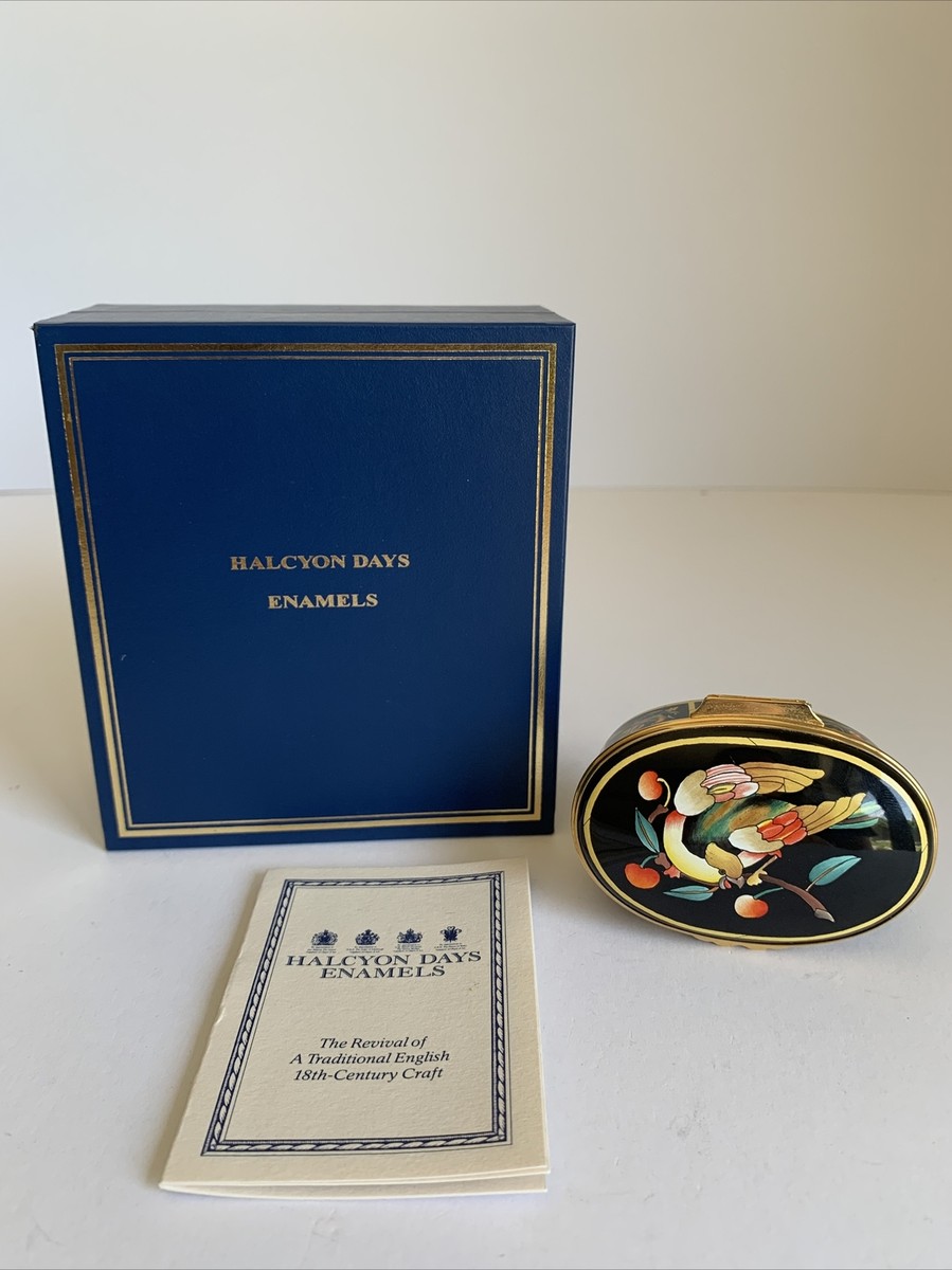 HALCYON DAYS ENAMEL BOX - 17th-Century Florentine Cabinet of Pieta