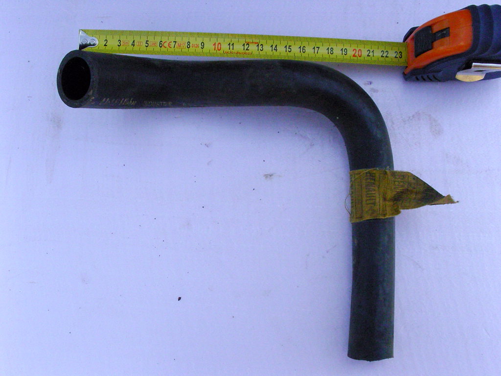 Durite de radiateur supérieure Renault Estafette pour stopper les fuites et la surchauffe