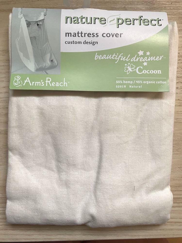 Arm's Reach Nature Perfect Cocoon Hemp Mattress Covering She