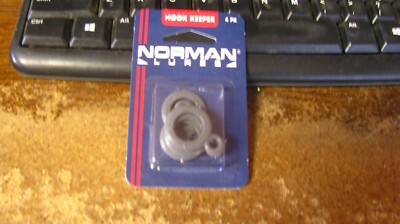 Norman ''keeper ring'', nip, 4 ct, fre shipping