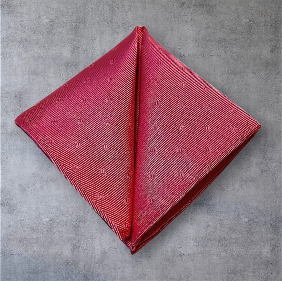 Nuevo sin etiquetas Cuadrado de bolsillo satinado 9" X 9", rosa, fantasma geométrico/polkadot Foto 2 de 4