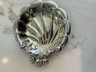 Vintage Eloquence by Lunt Sterling Shell Bowl.