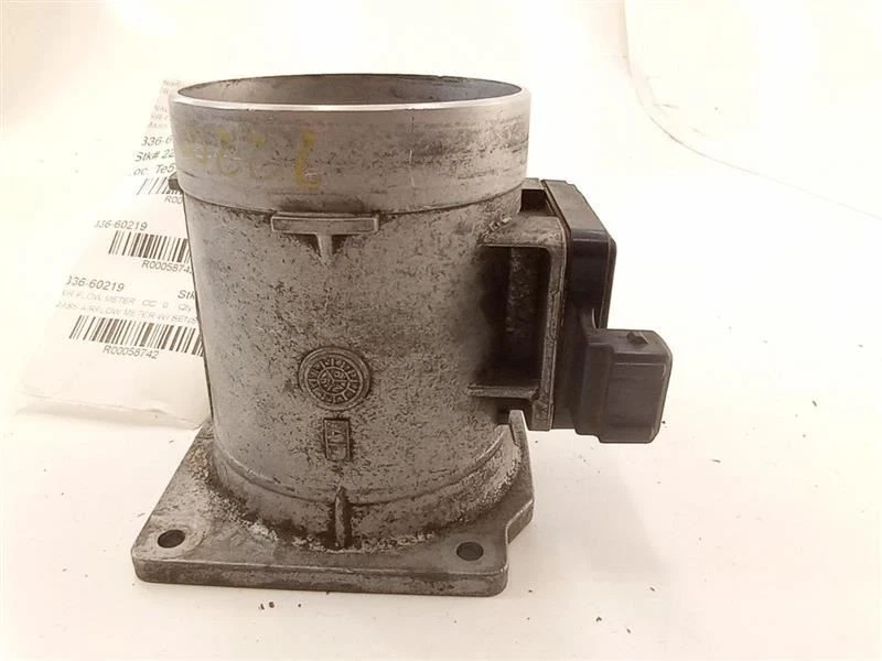 AUDI CABRIOLET 1997 medidor de flujo de aire de masa con sensor 2,8 L fabricante de equipos originales usado probado AFH70-08B Foto 3 de 4