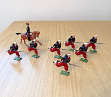 ZK69  : Britains Lead Toy Soldiers. Set 142 French Zouaves with Officer
