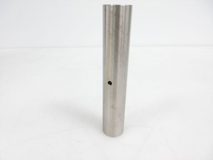 THORLABS P8 1.5" MOUNTING POST, 1/4"-20 TAPS, L = 8.0"