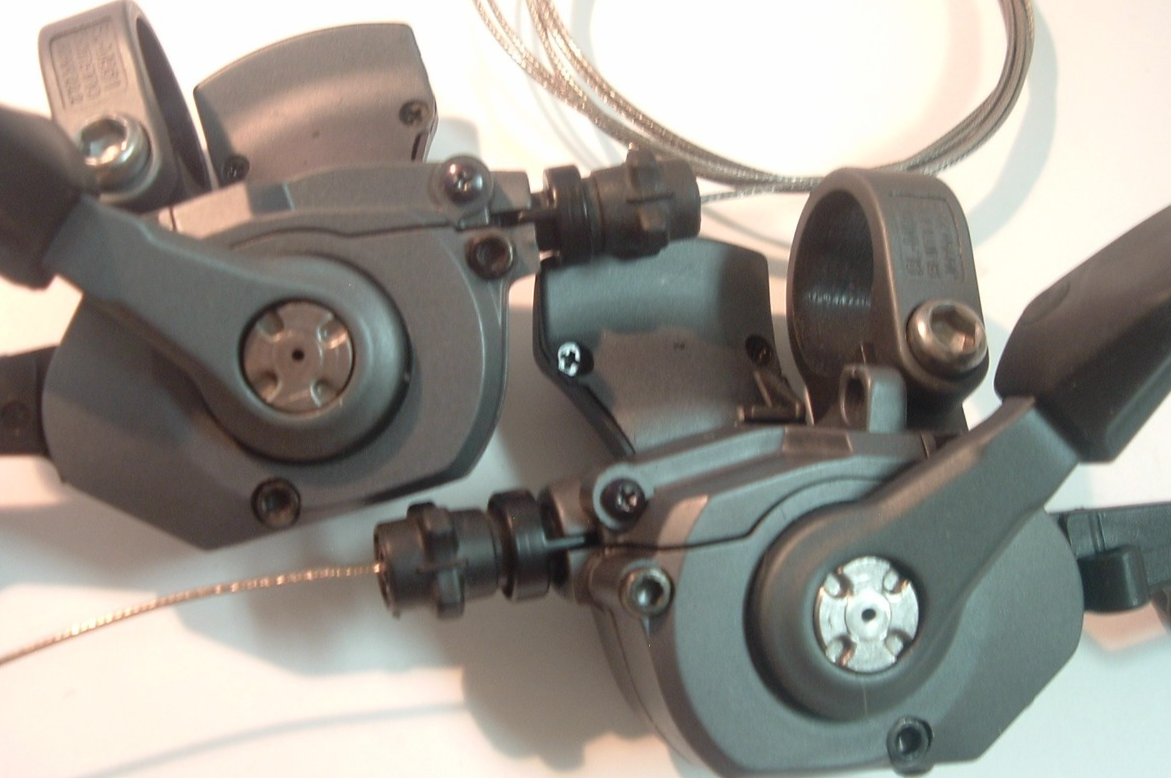 Shimano XTR 3x8-Spd SL-M951 Shifter Pods MTB -OGD- NEW/NOS -RF