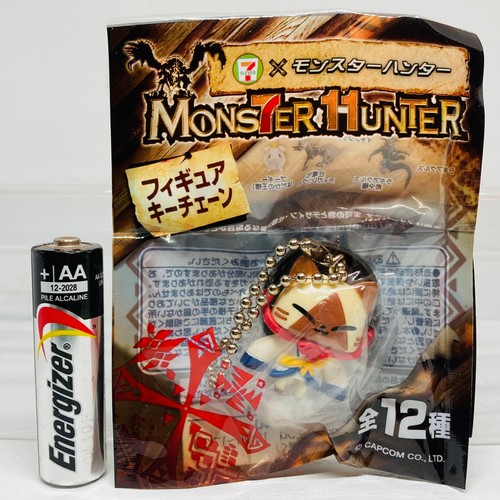 Capcom 2013 Monster Hunter Figure Mascot Keychain Chef Airou - Picture 4 of 7