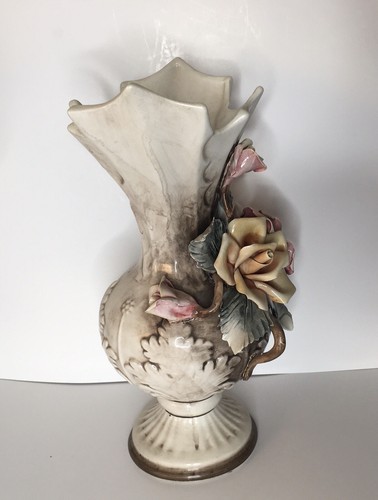 Vintage Capodimonte Italian Porcelain Large 13” Applied Flowered Roses Vase Nice - Picture 4 of 9
