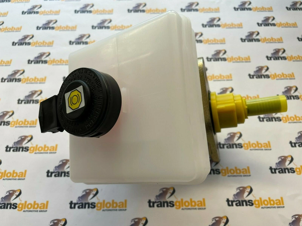 Brake Master Cylinder for RHD Land Rover Discovery 2 TD5 V8 98