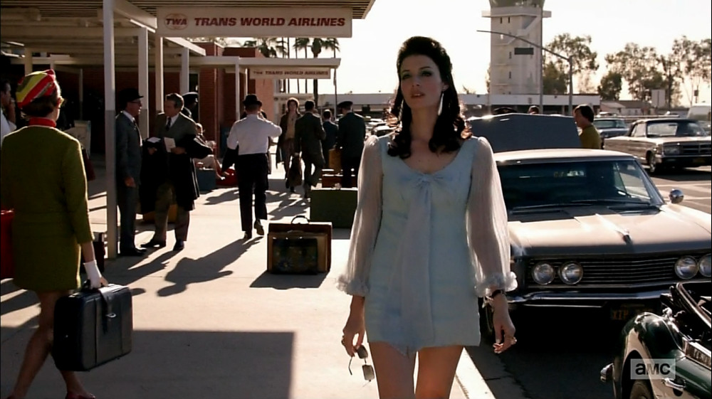 Mad Men TV Show Wardrobe Prop Megan Jessica Pare Earrings (01)