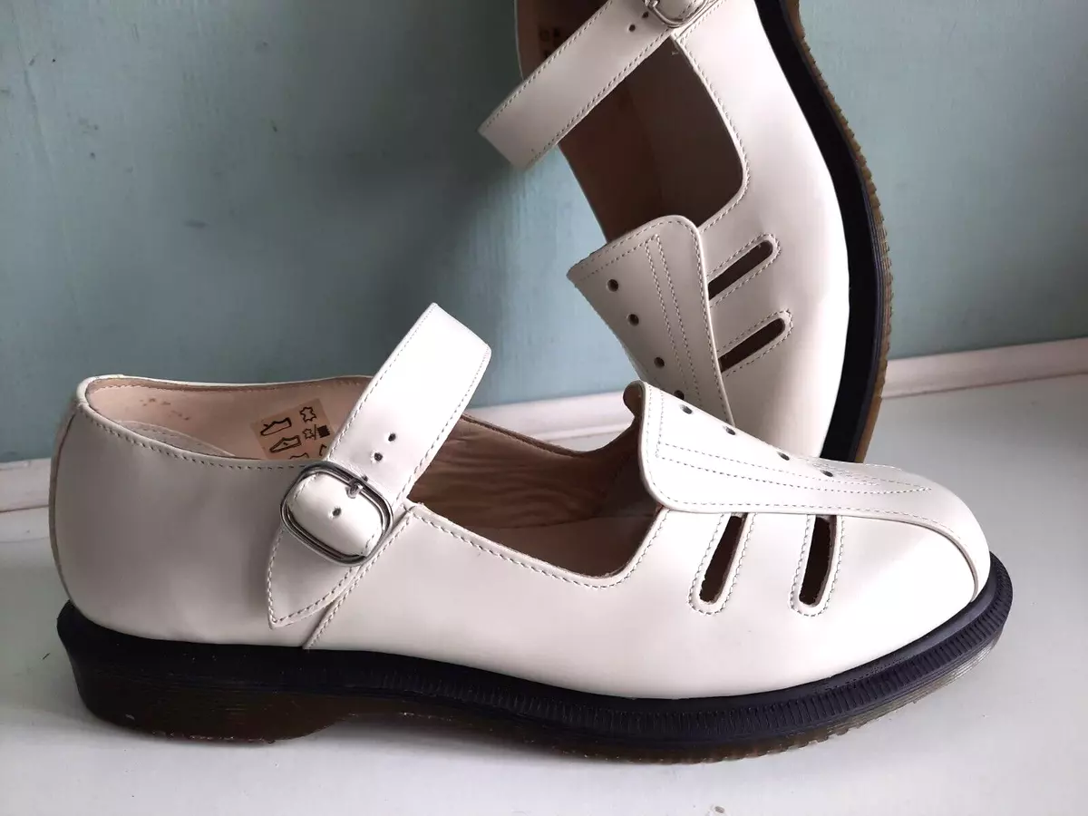 Dr top martens deardra