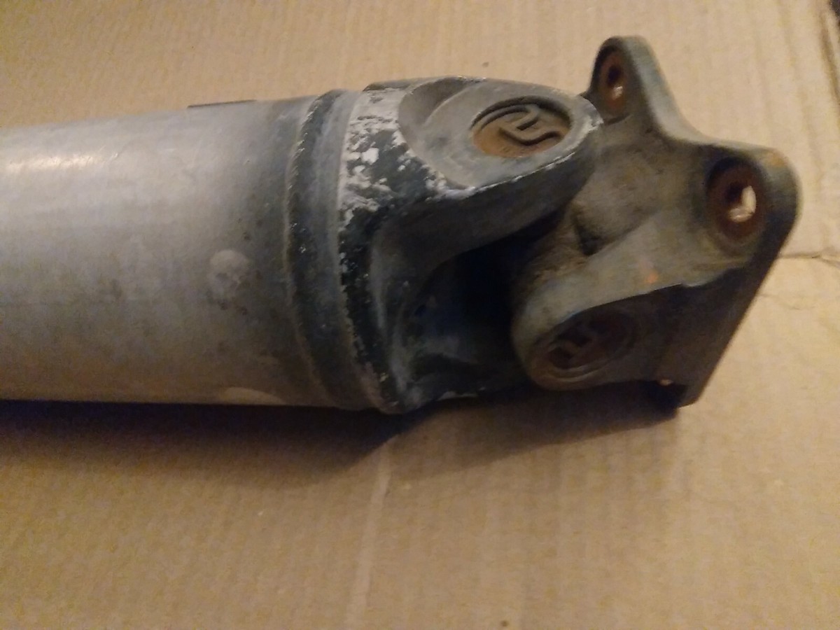 Isuzu Rodeo-Rear Drive Shaft Auto Transmission 2WD Fits 98