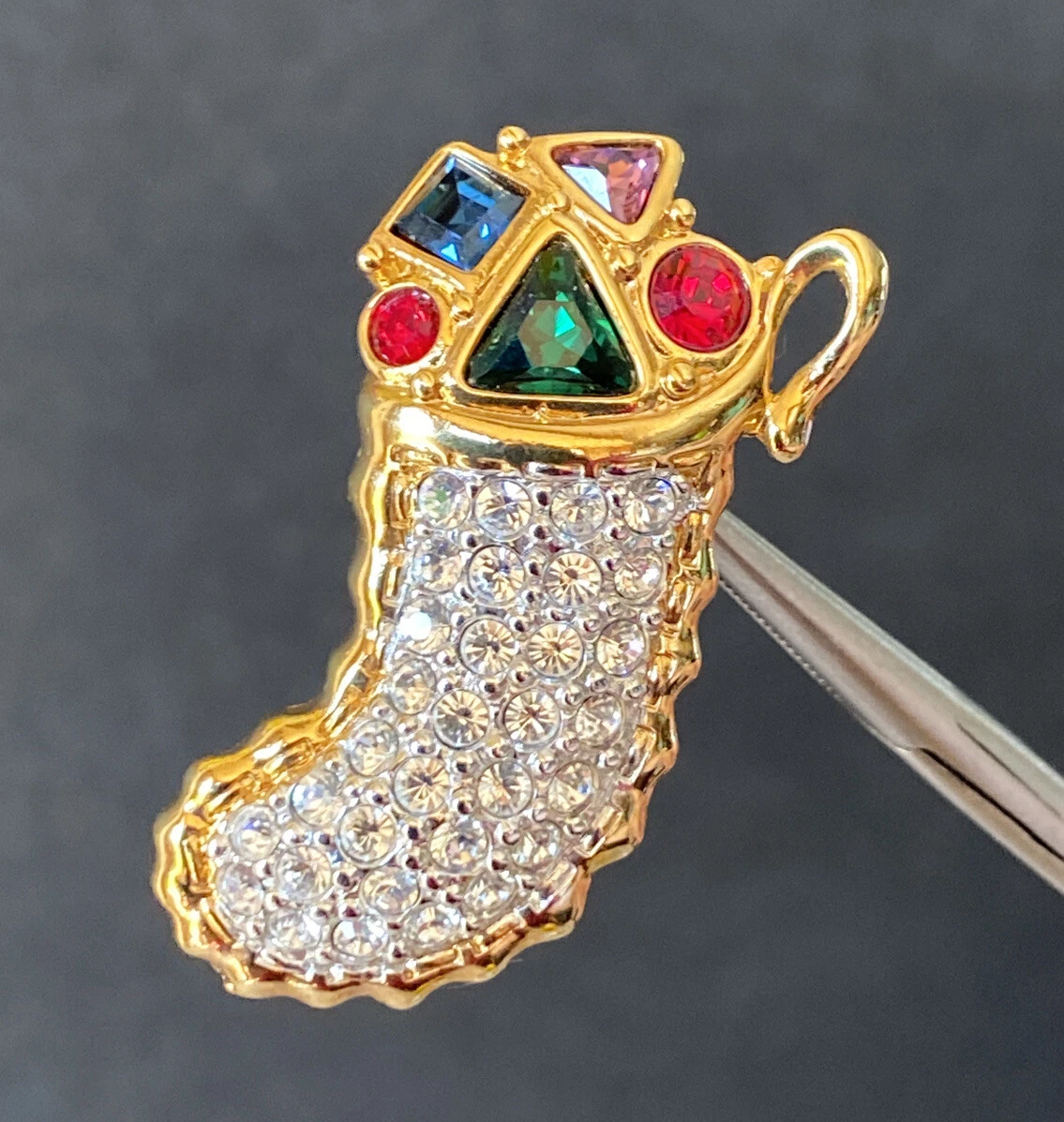 Swarovski on sale pins retired