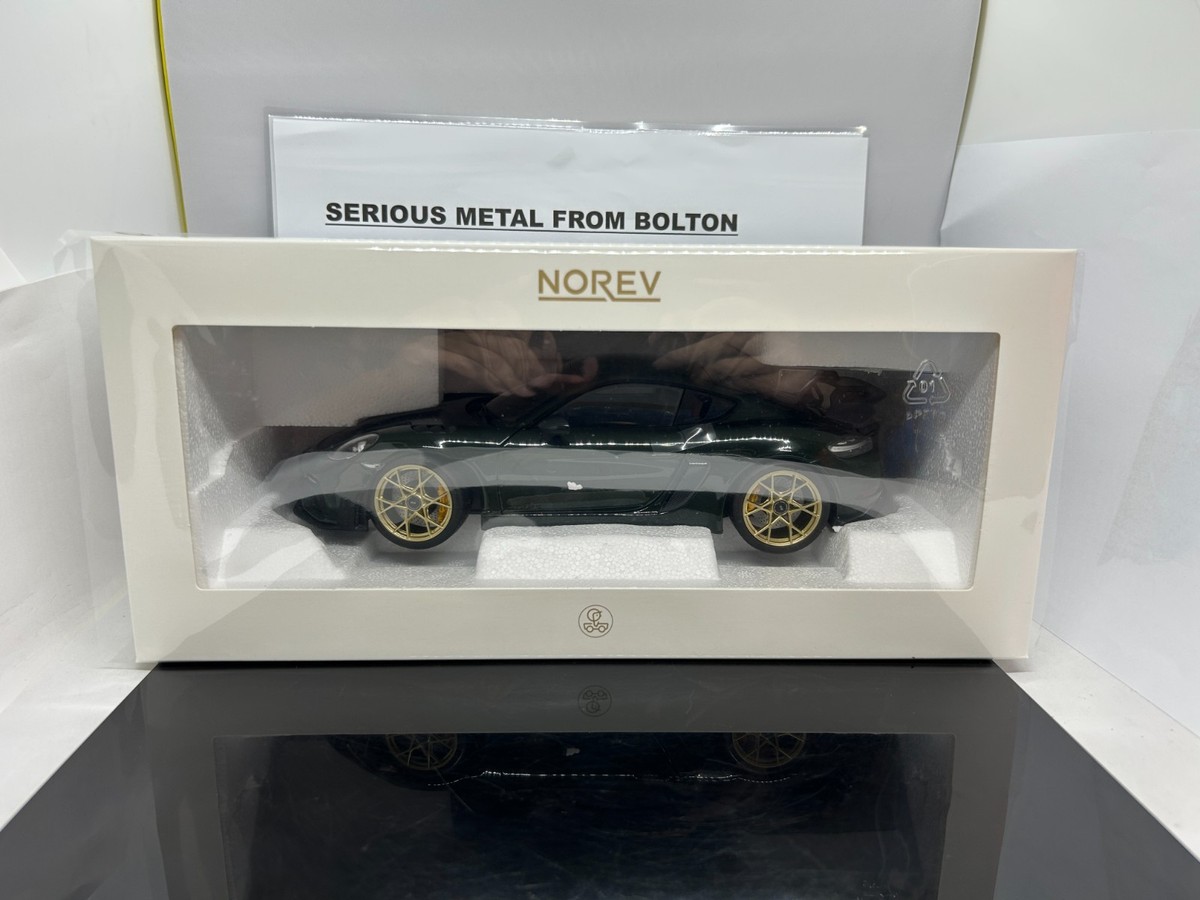 Norev 1/18 – Porsche Cayman GT4 RS Weissach Package 2023 (Brewster)