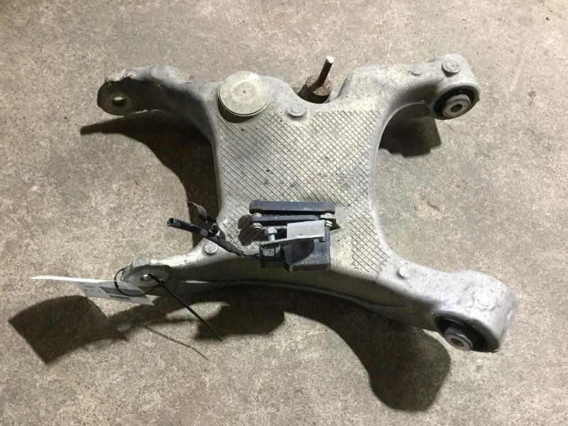 Brazo de control inferior trasero derecho pasajero se adapta 06-10 bmw 550i 12747 Foto 3 de 4