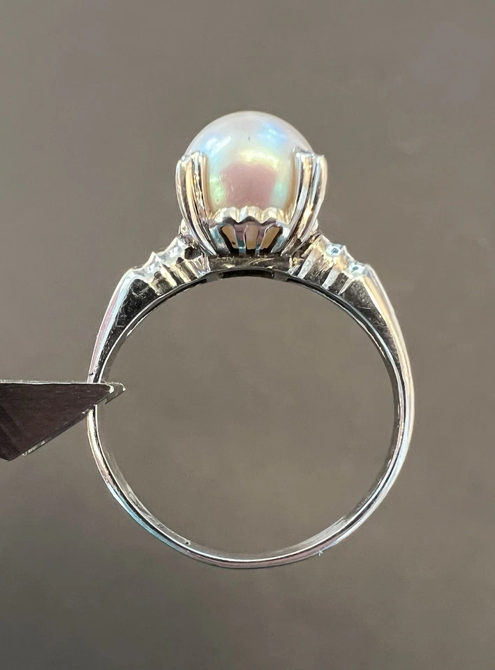 Anillo de perlas Akoya de oro blanco de 14 quilates Maruwa de colección para damas, solitario natural pálido ¡Raro! Foto 2 de 4