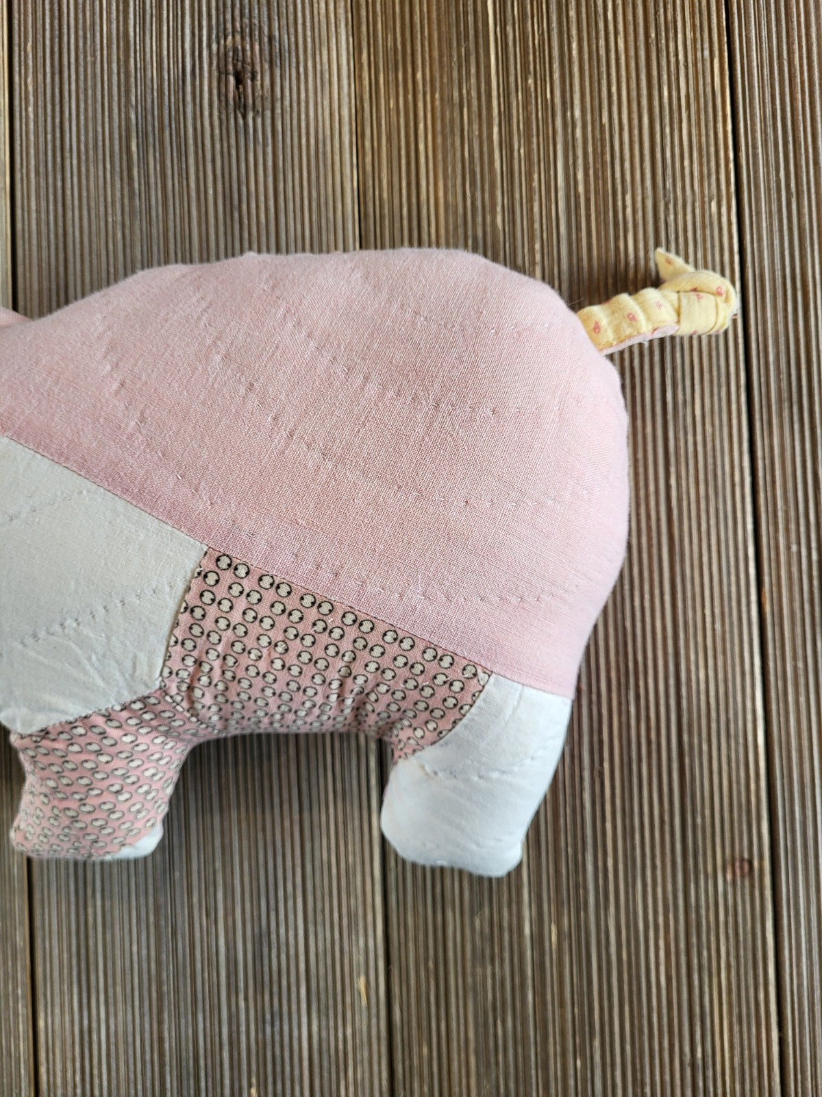Primitive Quilted Pig-Vintage Quilt Pig-Farmhouse decor-repurposed quilt