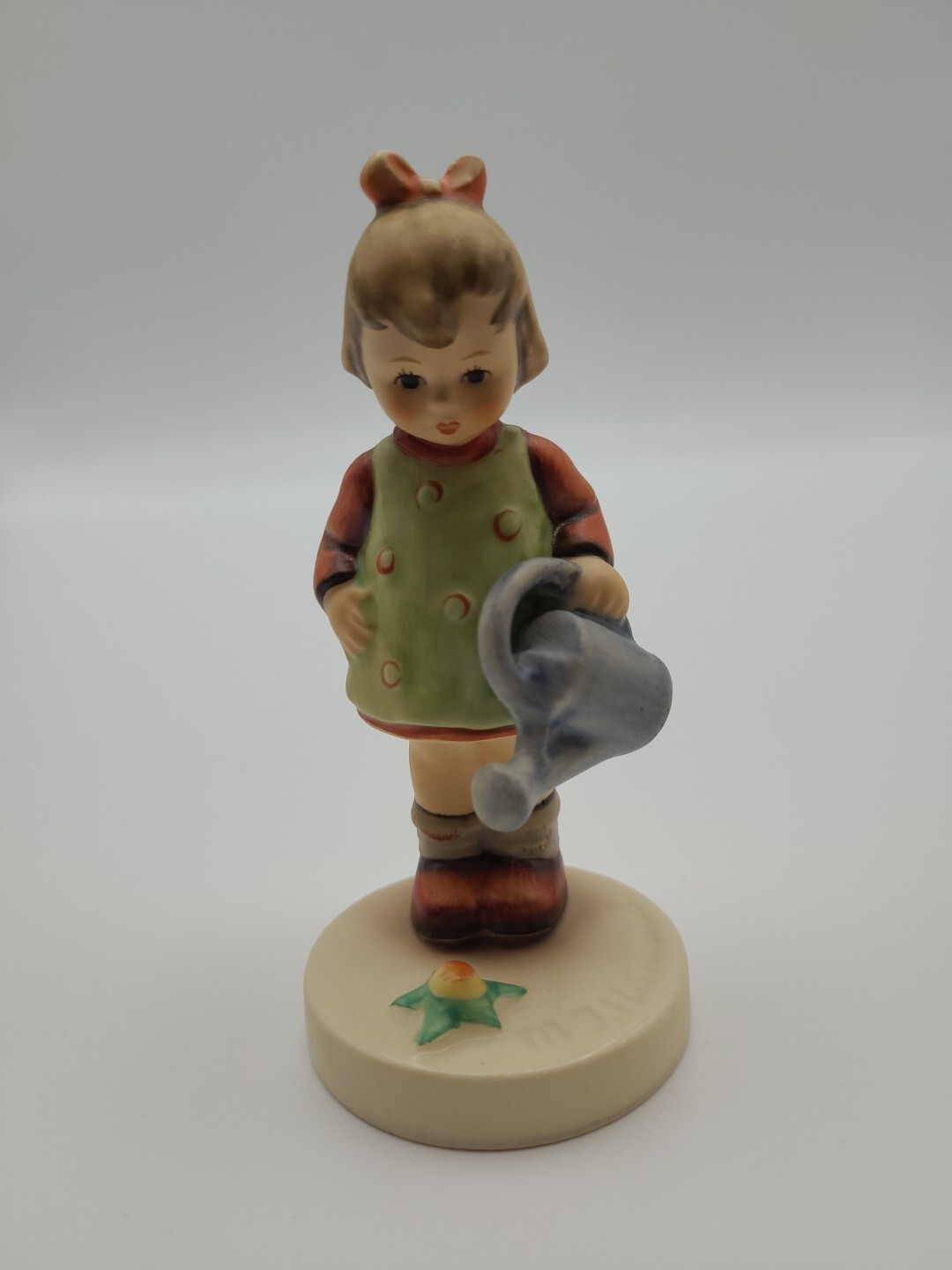 Vintage Hummel Little Gardner Figurine 74 4.5 Inch Germany