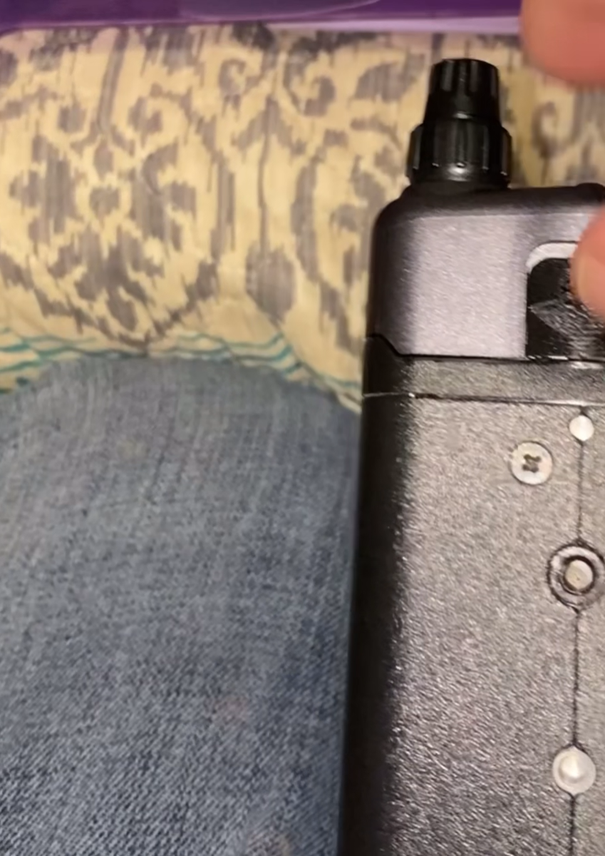 3D Printed Front Release Latch Slider Button for ICOM IC-7000